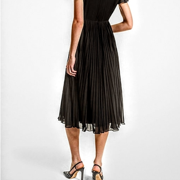 NWT Michael Kors Pleated Midi Georgette Dress - Picture 3 of 5